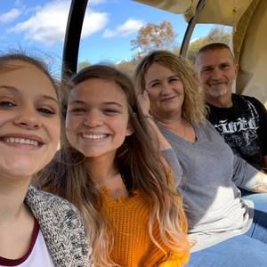 Meet your Posher, Vicky